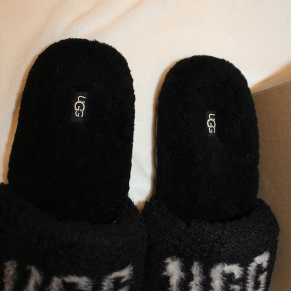 UGG COZETTA CURLY LOGO SHEARLING SLIPPER SANDALS BLACK‎ NATURAL 6.5 - Picture 3 of 6
